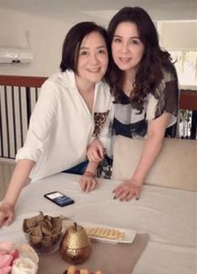 TVB两位准妈妈同框，怀孕5个月肚子各异，引发网友性别猜测